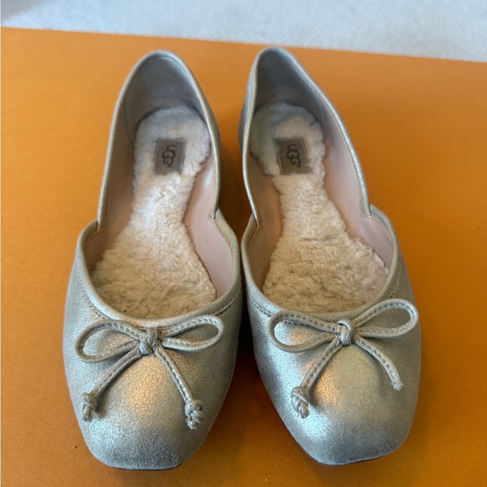 UGG Women's Metallic Silver Shearling-Lined Ballet Flats